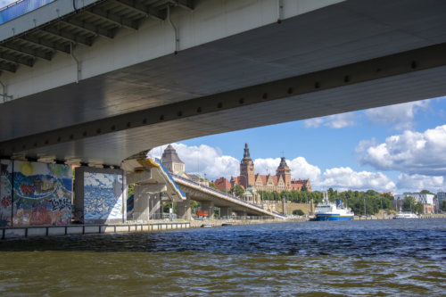 Szczecin, Odra, most, woda, Wały Chrobrego, graffiti, ship,