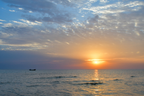 Africa, Egypt,, sun rise, sun light, red sea, beach, clouds, orange, sky, boat, boat in sunrise, boat in sunset, sea, water